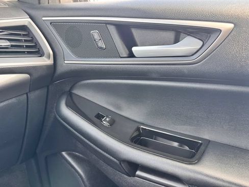 Used 2020 Ford Edge SEL AWD/4WD image 23