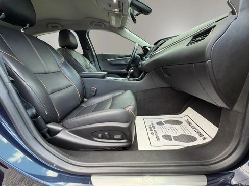 Used 2019 Chevrolet Impala Premier FWD image 35