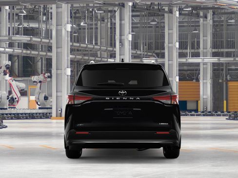 New 2026 Toyota Sienna Limited FWD image 8