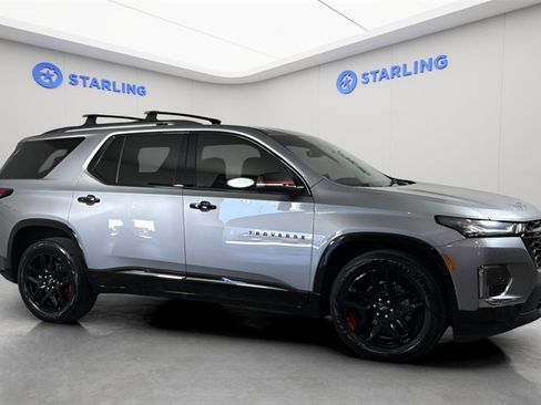 Used 2023 Chevrolet Traverse Premier w/ Redline Edition image 13