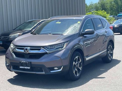 Used 2018 Honda CR-V Touring image 3