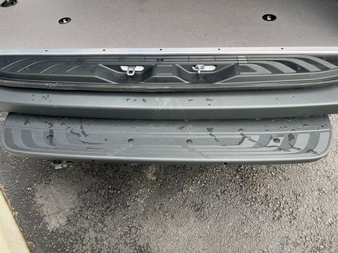 Used 2024 Mercedes-Benz Sprinter 144 Cargo image 18