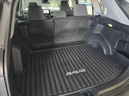 Used 2024 Toyota RAV4 XLE image 16