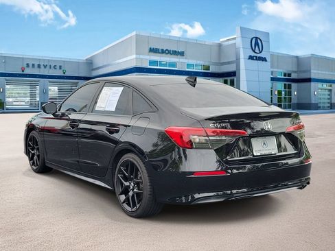 Used 2022 Honda Civic Sport image 4
