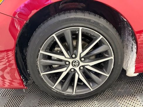 Used 2024 Toyota Camry XLE image 39