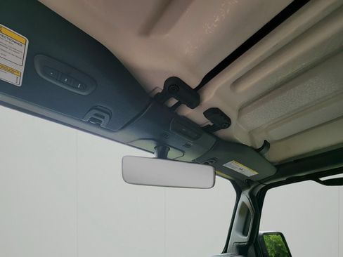 Used 2019 Jeep Wrangler Unlimited Rubicon AWD/4WD image 22