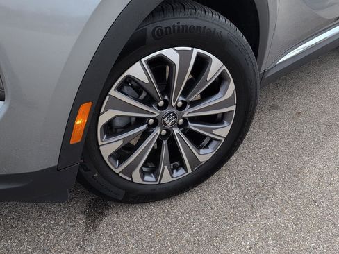 Used 2025 Buick Envision Preferred image 2