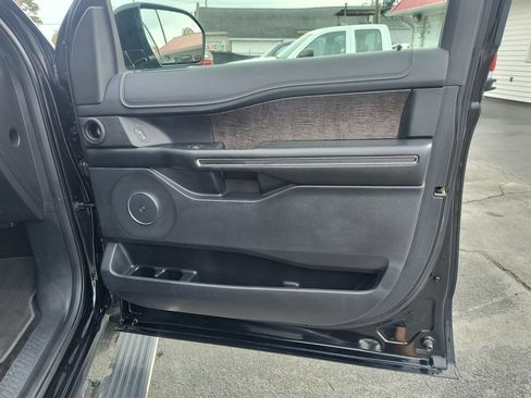 Used 2018 Ford Expedition Max Limited w/ Equipment Group 302A image 26