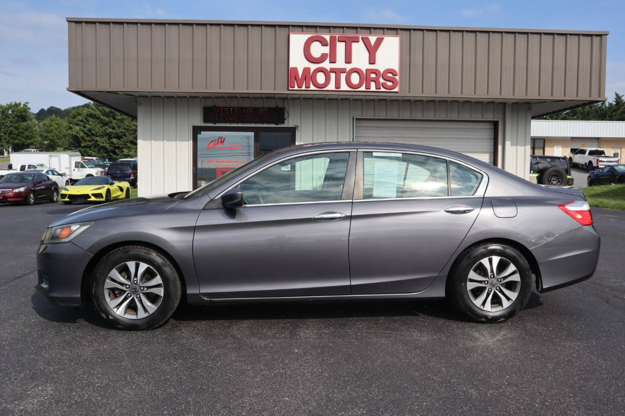 Used 2013 Honda Accord LX image 10