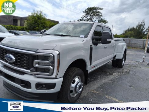 New 2026 Ford F350 Platinum w/ FX4 Off-Road Package AWD/4WD image 1