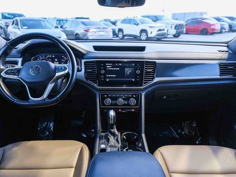 Used 2020 Volkswagen Atlas Cross Sport SEL FWD image 13