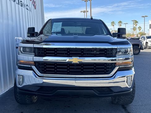 Used 2018 Chevrolet Silverado 1500 LT w/ Texas Edition image 6