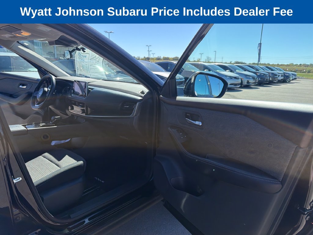 Used 2021 Nissan Rogue SV FWD image 43