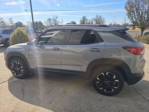 Used 2023 Chevrolet TrailBlazer LT image 6