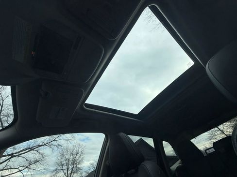 Used 2020 Subaru Forester Limited image 22