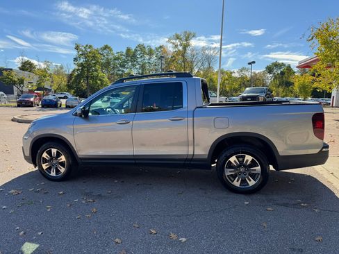 Used 2019 Honda Ridgeline RTL-T image 4