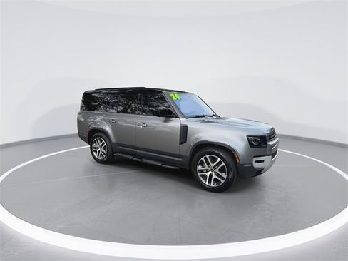 Used 2024 Land Rover Defender 130 S image 2