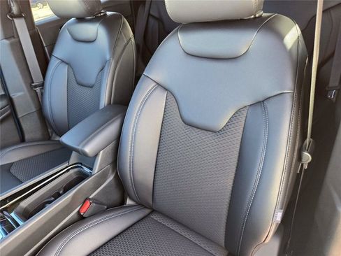 New 2026 Jeep Compass Latitude AWD/4WD image 34