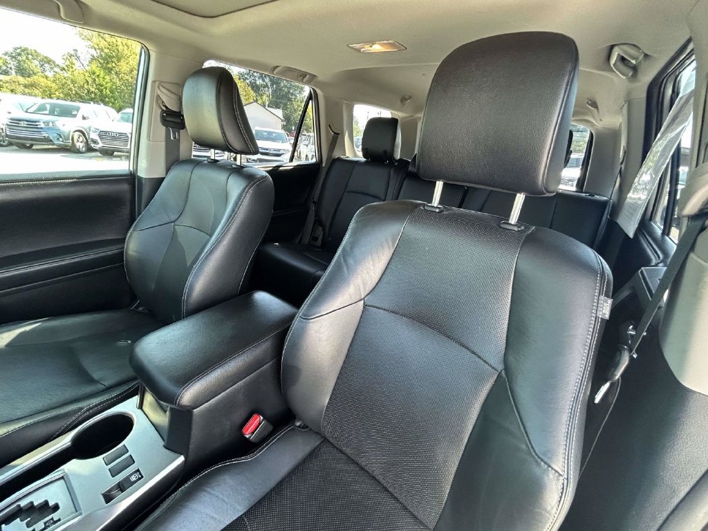 Used 2015 Toyota 4Runner Limited AWD/4WD image 16