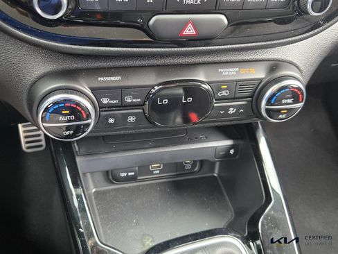 Certified 2024 Kia Soul EX FWD image 22