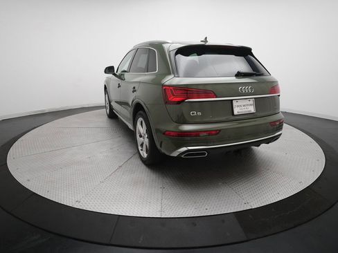 Used 2023 Audi Q5 2.0T Prestige w/ Prestige Package image 10