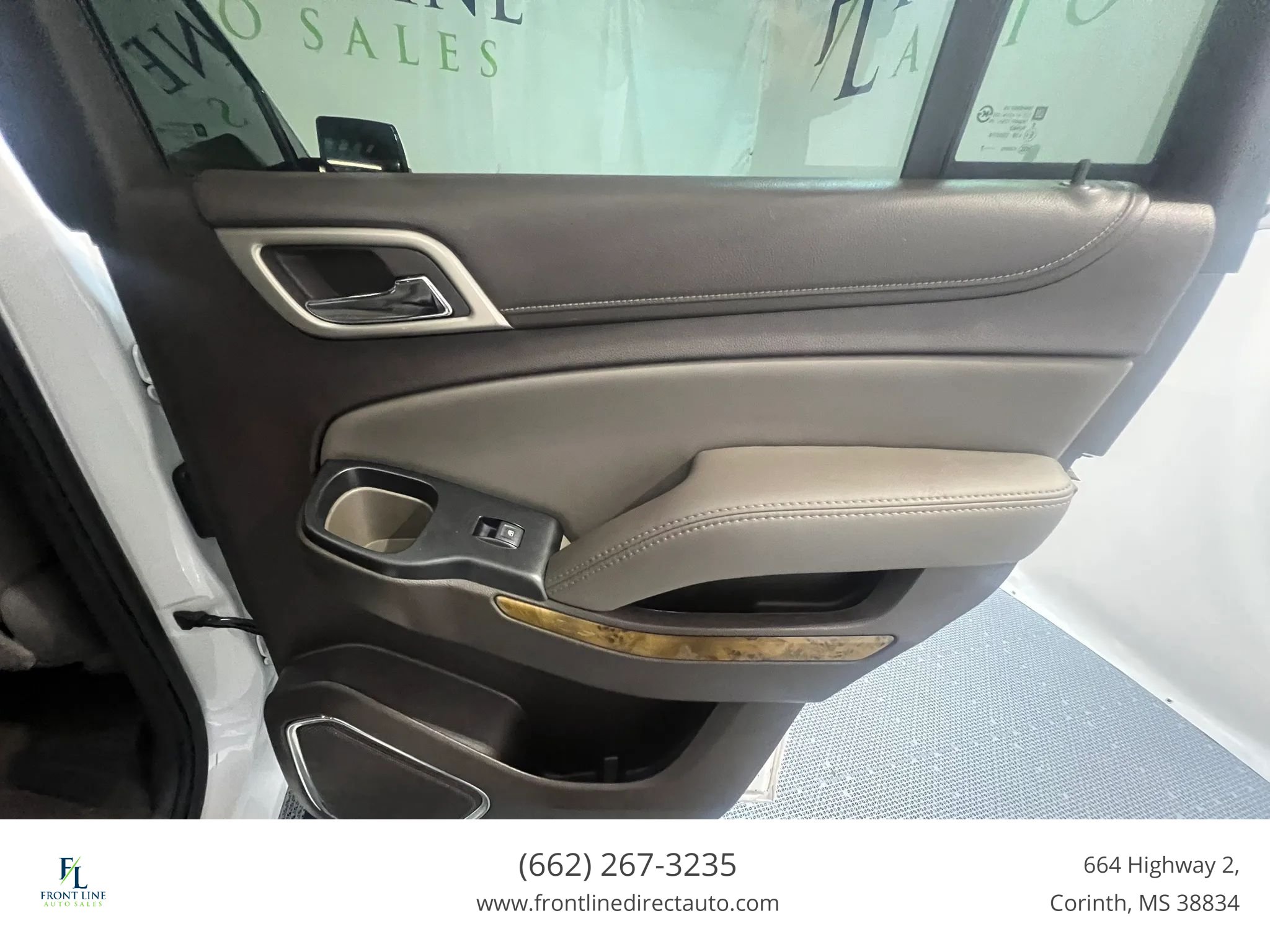 Used 2017 GMC Yukon Denali AWD/4WD image 23