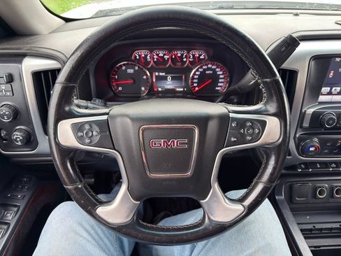 Used 2016 GMC Sierra 2500 SLT w/ Suspension Package, Off-Road AWD/4WD image 33