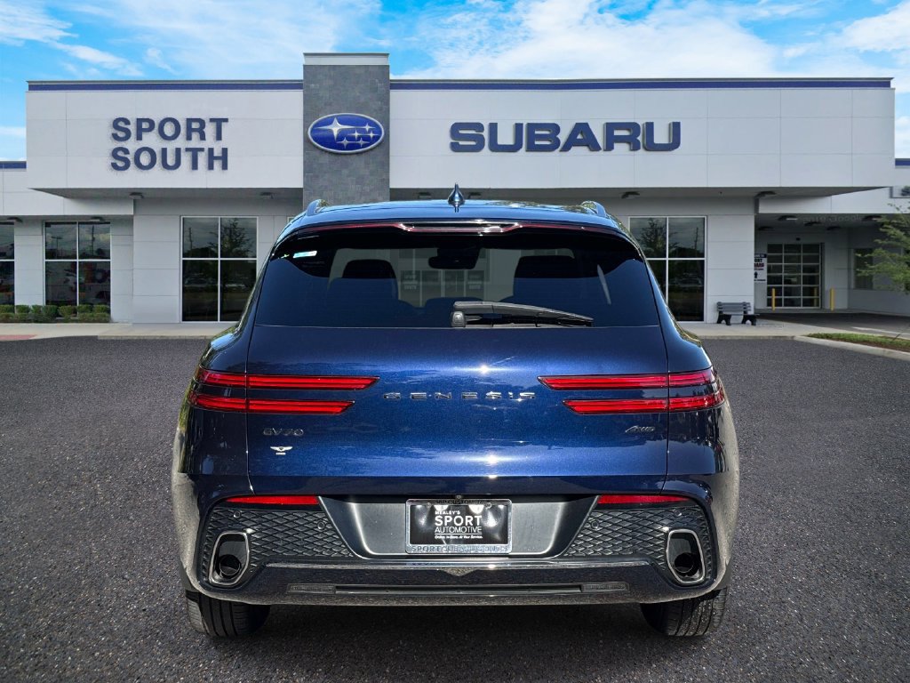 Used 2025 Genesis GV70 2.5T AWD/4WD image 5