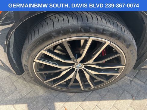Certified 2024 BMW X6 xDrive40i w/ Premium Package image 18