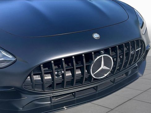 Used 2025 Mercedes-Benz AMG GT 43 image 30