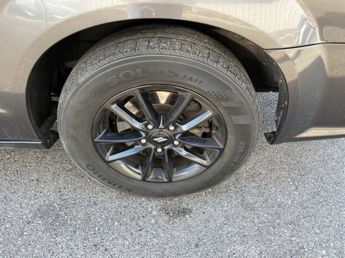 Used 2019 Dodge Grand Caravan GT image 20
