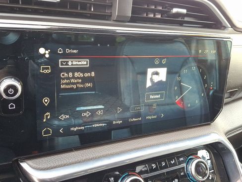 Used 2024 GMC Sierra 3500 Denali w/ Denali Reserve Package image 18