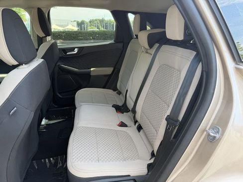 Used 2020 Ford Escape SE FWD image 26