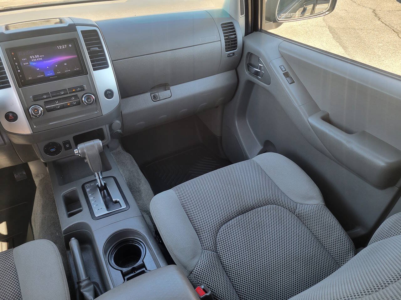 Used 2011 Nissan Frontier SV RWD image 22