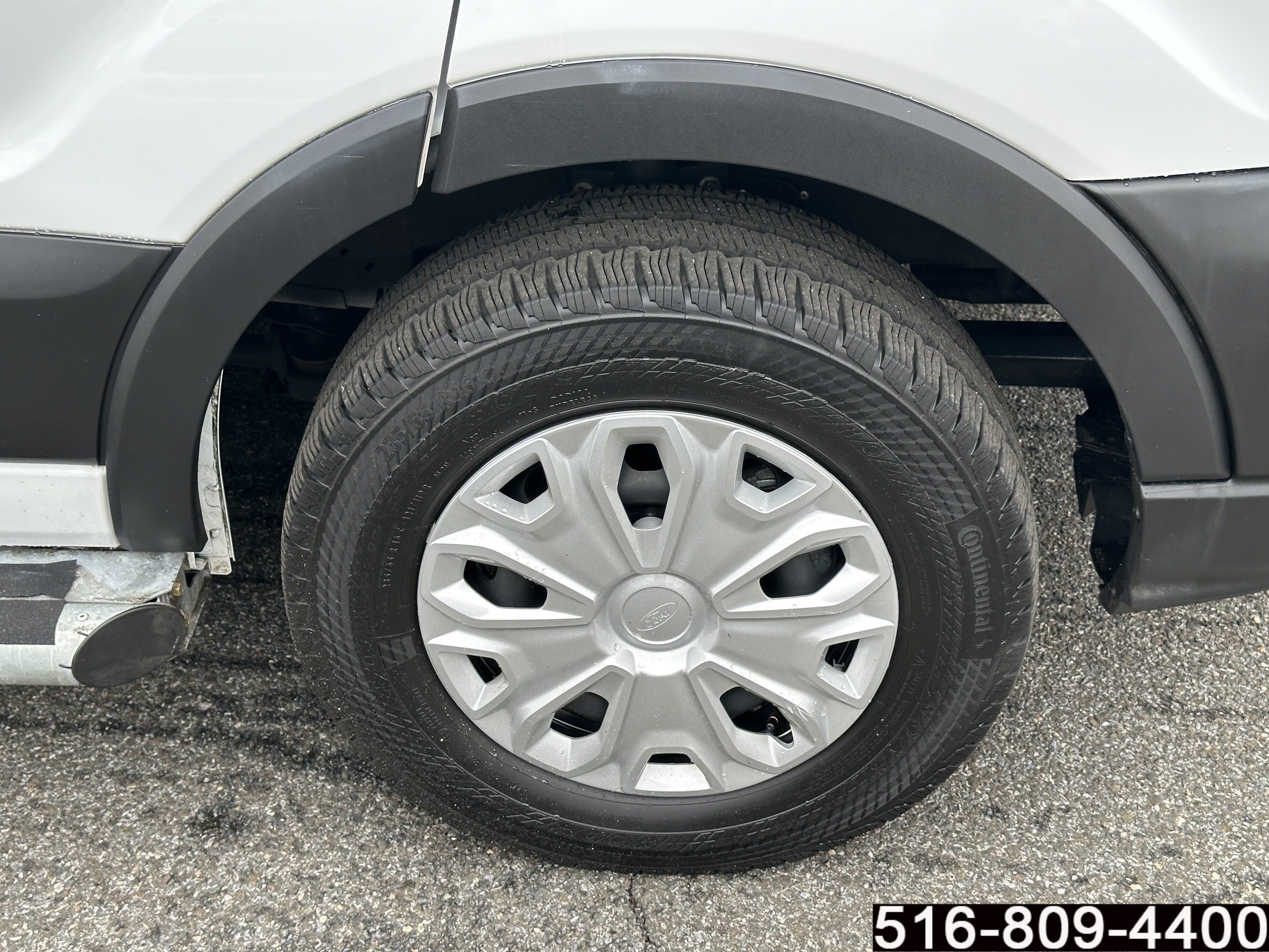 Used 2025 Ford Transit 250 Low Roof w/ Exterior Upgrade Package RWD image 11