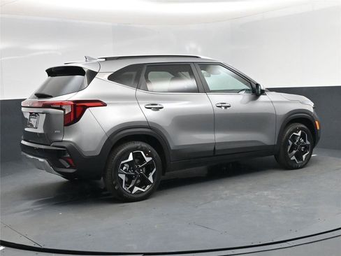 New 2026 Kia Seltos EX image 4