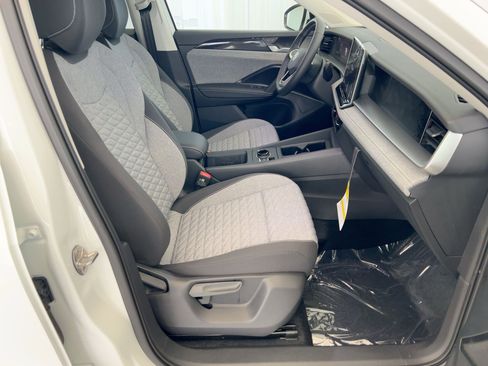 New 2026 Volkswagen Tiguan S image 29