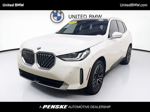 Used 2025 BMW X3 xDrive30i w/ Premium Package AWD/4WD image 1