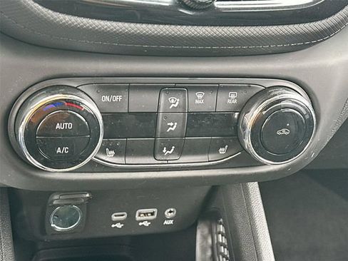 Certified 2023 Chevrolet TrailBlazer LT w/ LPO, Blackout Package FWD image 33