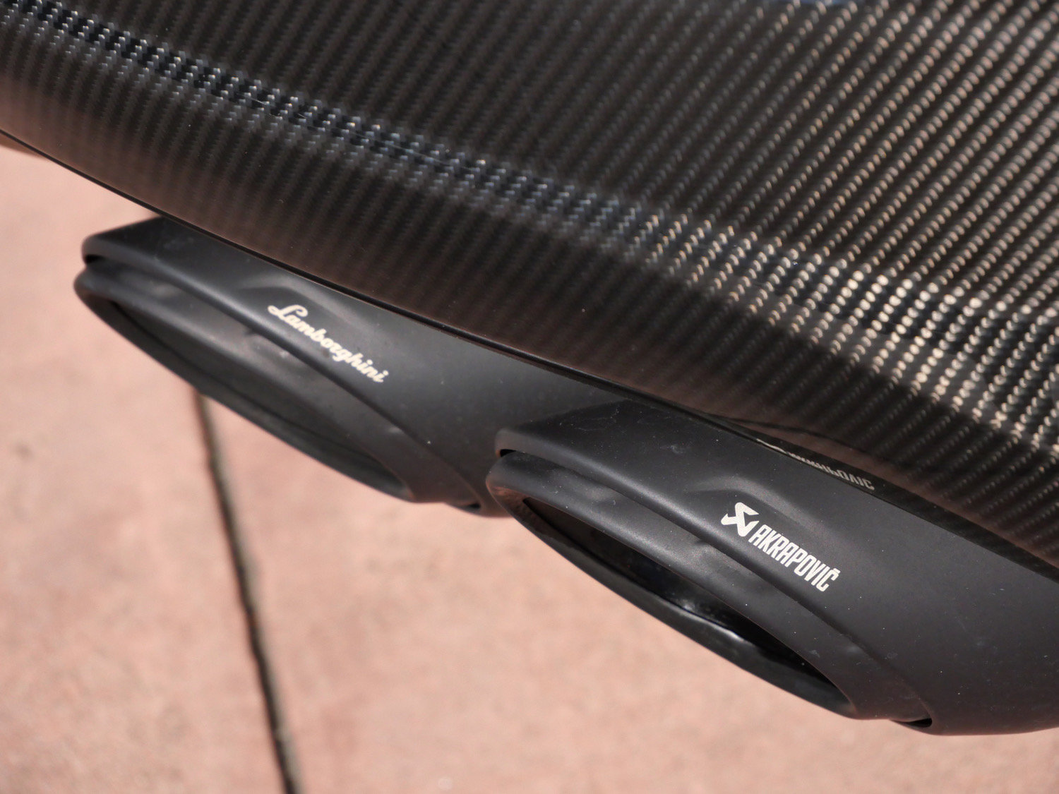 Used 2024 Lamborghini Urus Performante AWD/4WD image 15