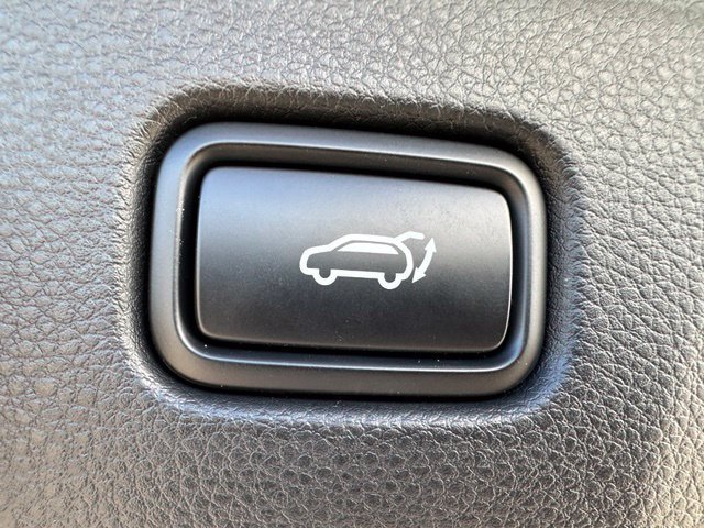 Used 2025 Kia Seltos SX AWD/4WD image 10