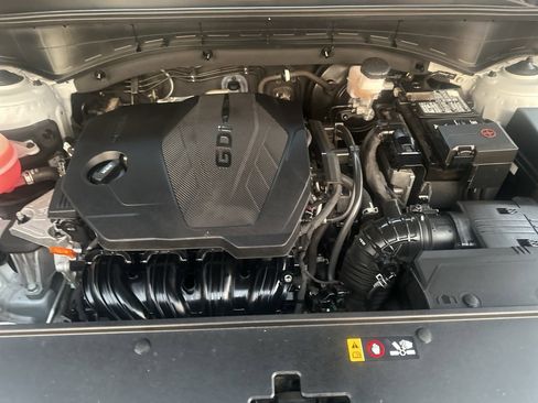 Used 2022 Kia Sorento S image 10