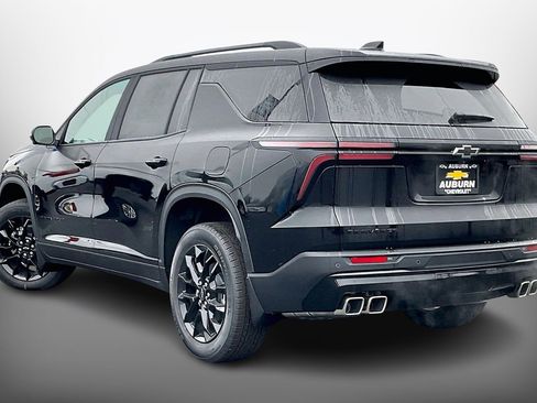 New 2025 Chevrolet Traverse LT w/ Midnight/Sport Edition image 3
