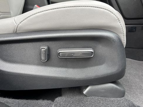 Certified 2022 Honda CR-V EX-L image 38