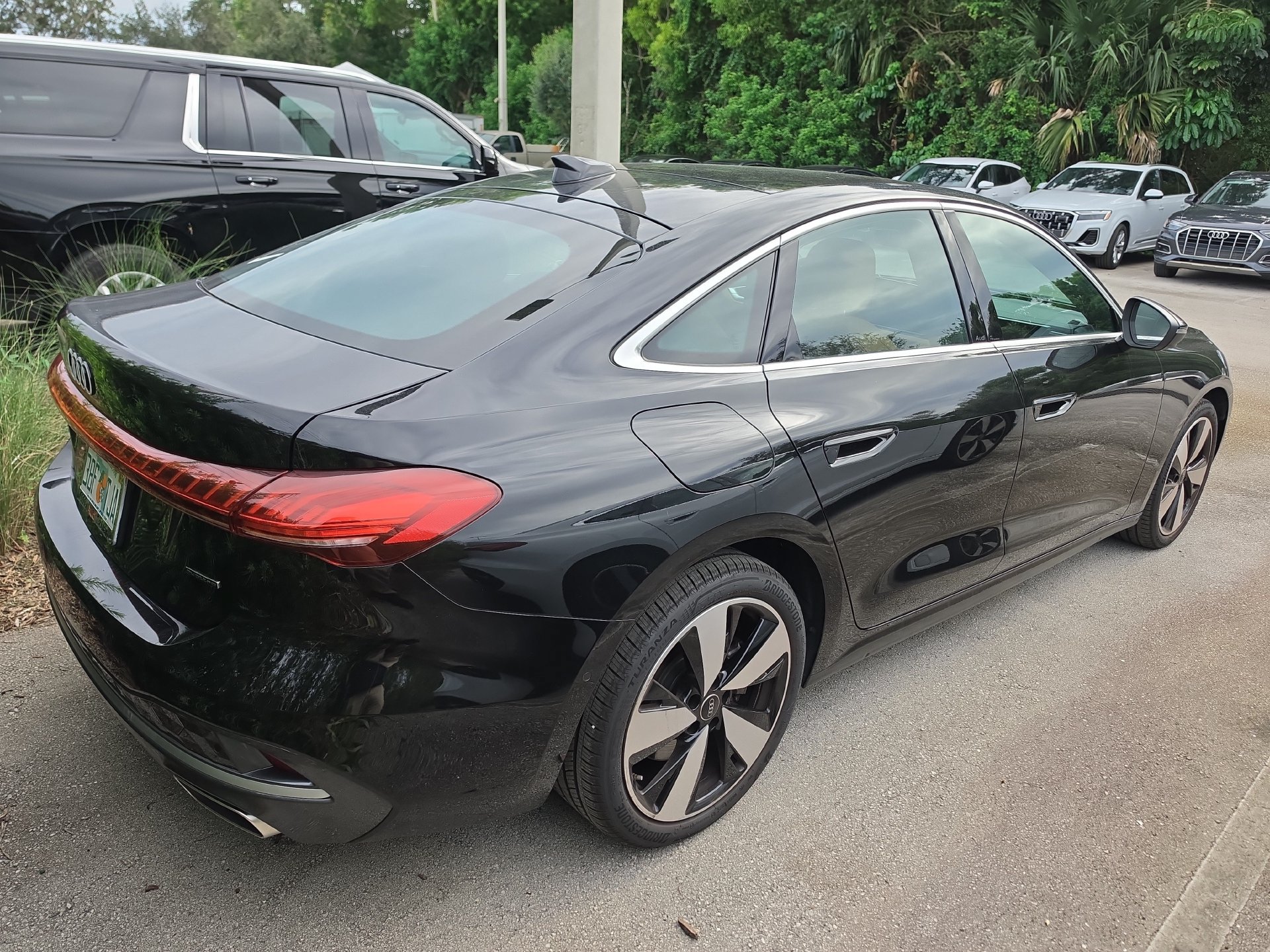 Used 2025 Audi A5 Premium w/ Convenience Package AWD/4WD image 4