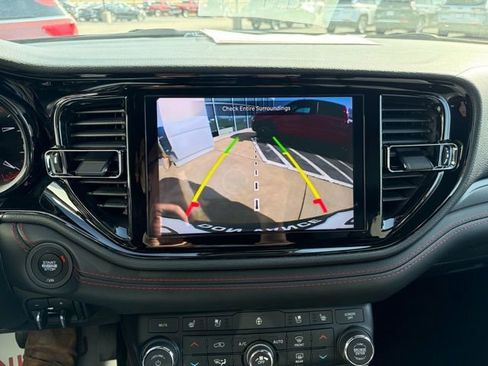 Used 2025 Dodge Durango GT image 21