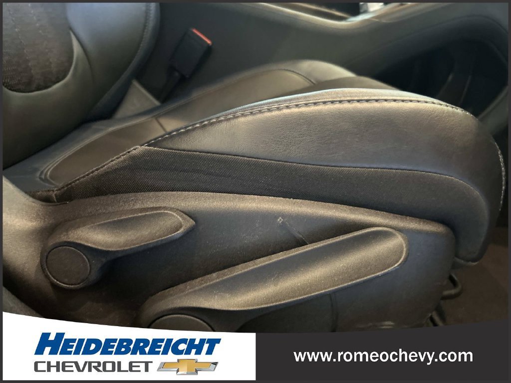 Used 2015 Chrysler 200 S w/ Comfort Group FWD image 35