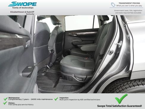 Used 2021 Toyota Highlander Platinum AWD/4WD image 12