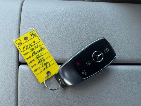 Used 2022 Mercedes-Benz GLE 350 image 38