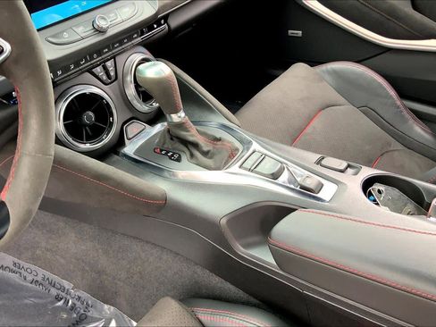Used 2022 Chevrolet Camaro ZL1 image 26